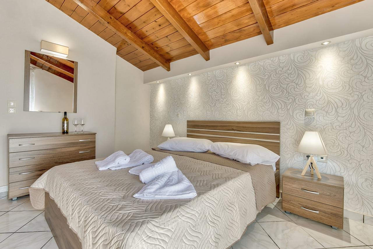 Beautiful City Center Apartments Zakynthos Town Exterior photo