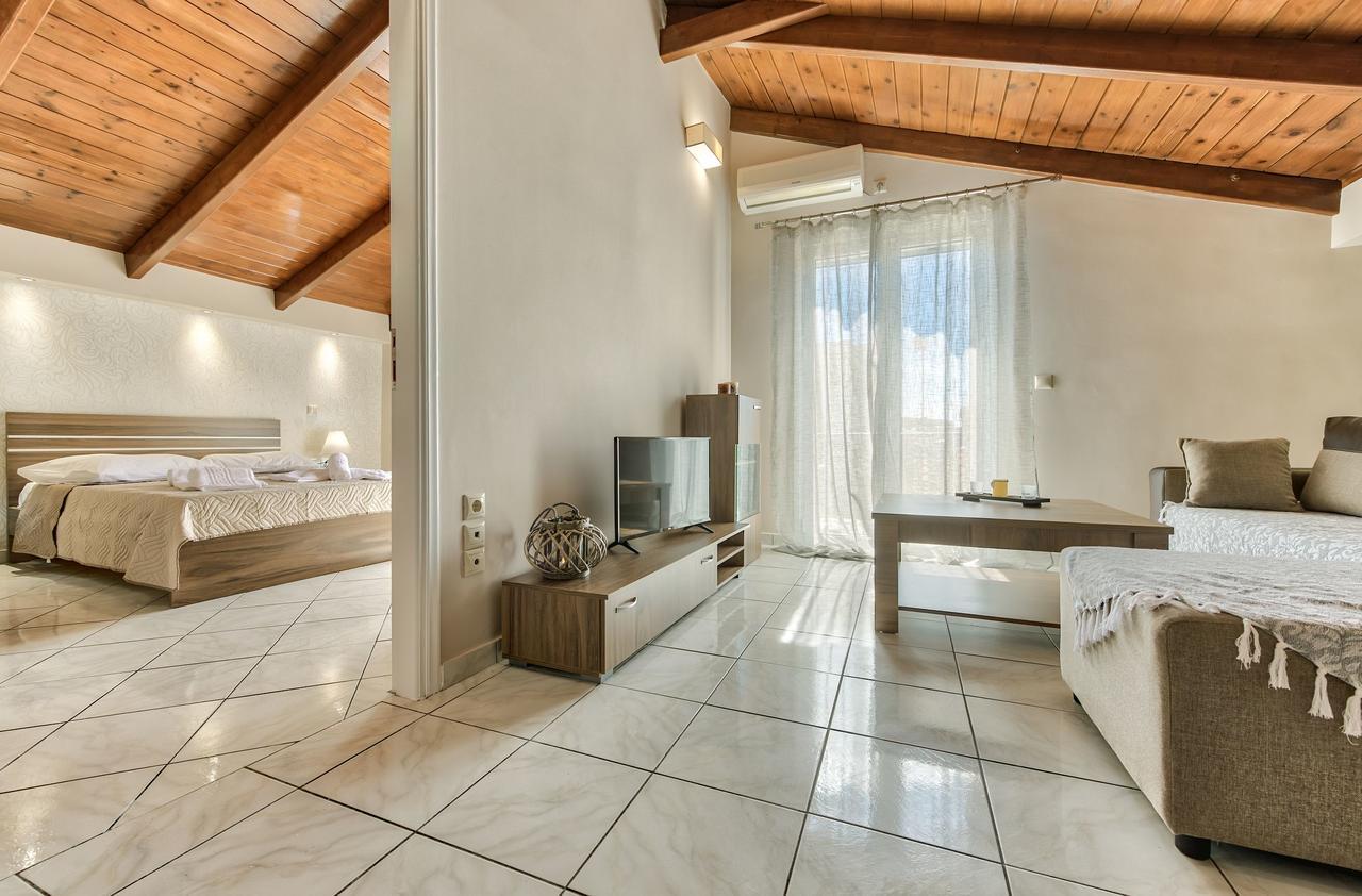 Beautiful City Center Apartments Zakynthos Town Exterior photo